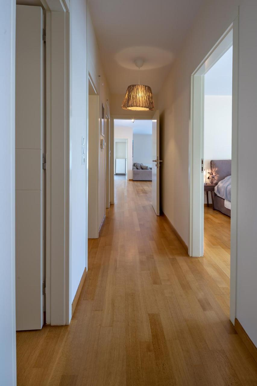 Sagittarius - Faliro Sea Side Apartment Atenas Exterior foto